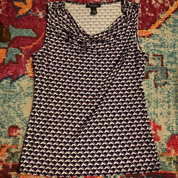 White House Black Market Geometric Sleeveless Blouse - Picture 1 of 4